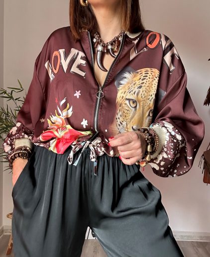 Bomber satén estampada