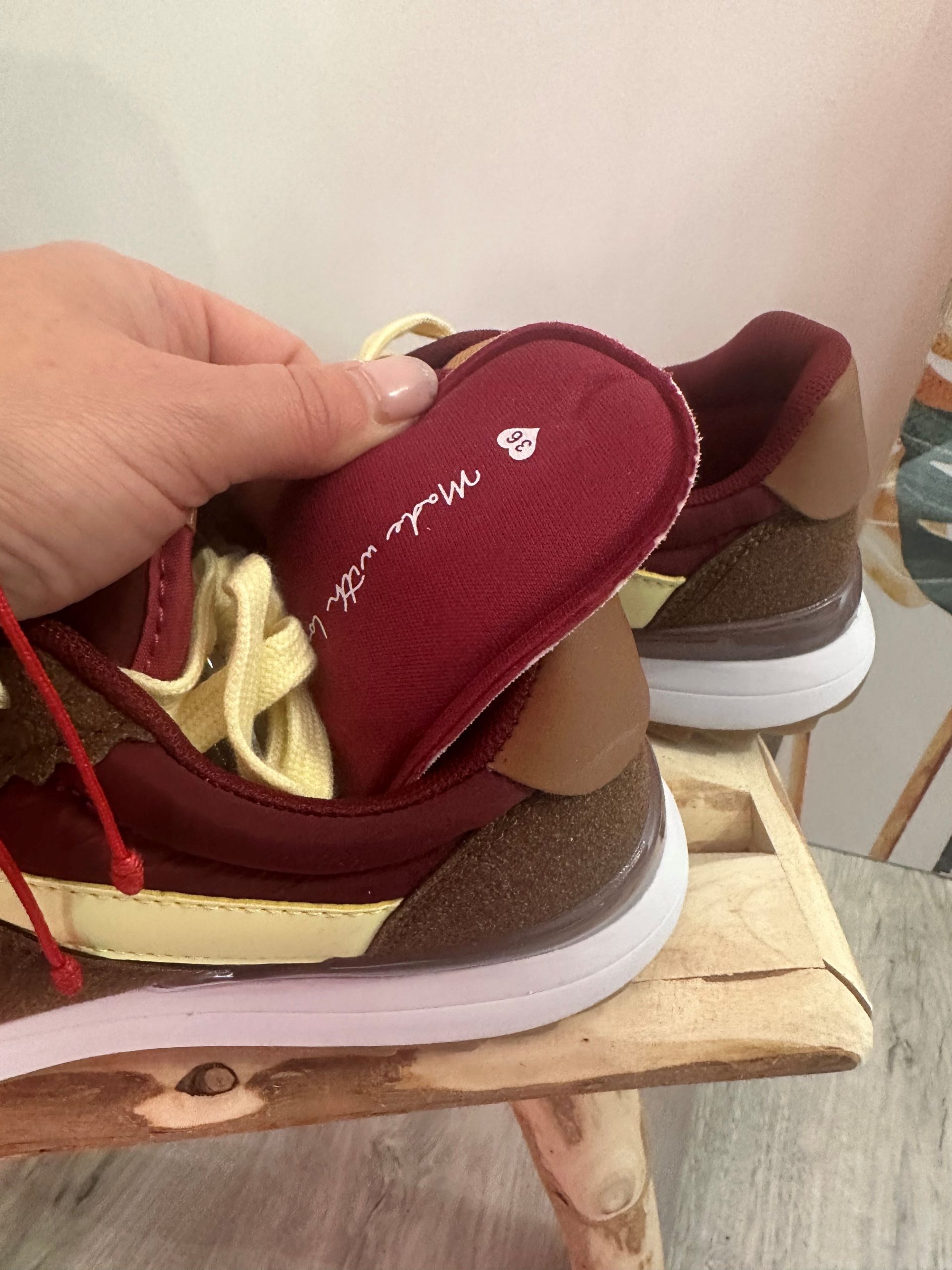 Deportivas Lola 2