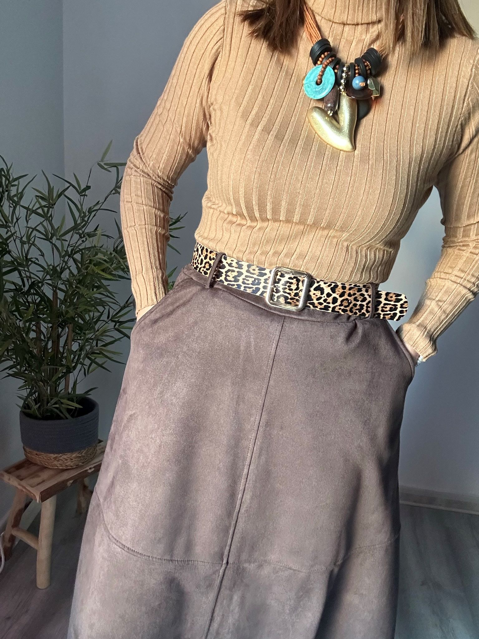 falda midi ante marrón 3