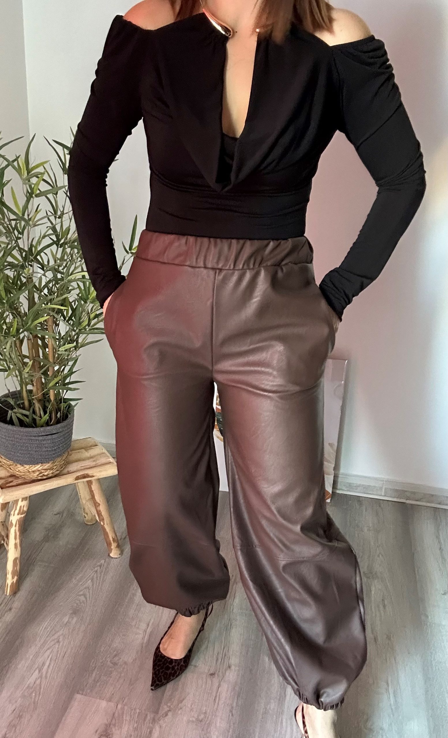 Pantalón globo polipiel 3