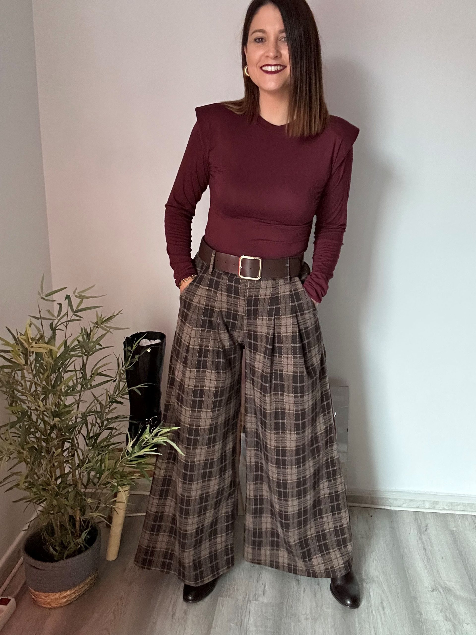 Pantalón palazzo cuadros marrones 4