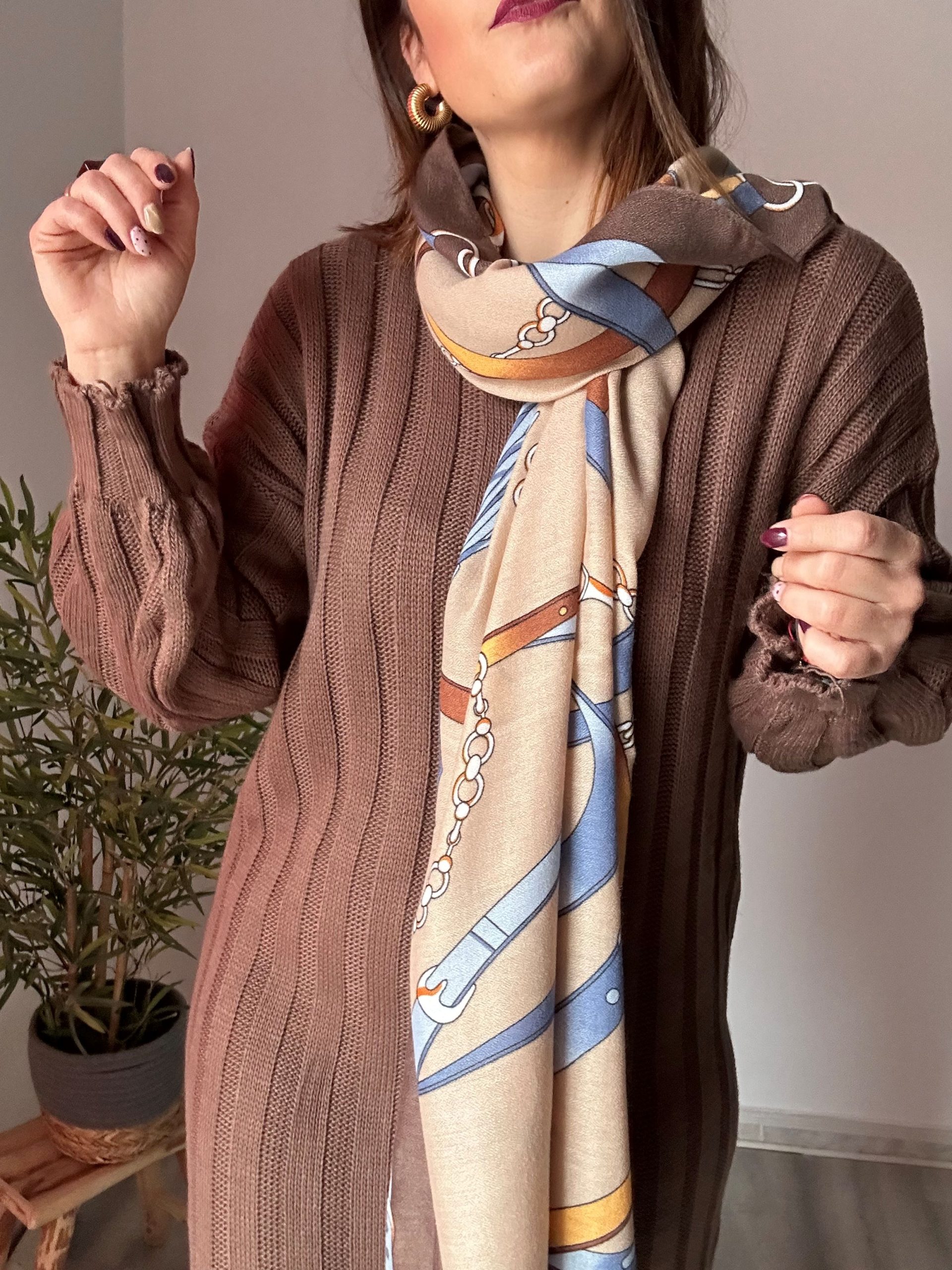 Pashmina cadena marrón 2