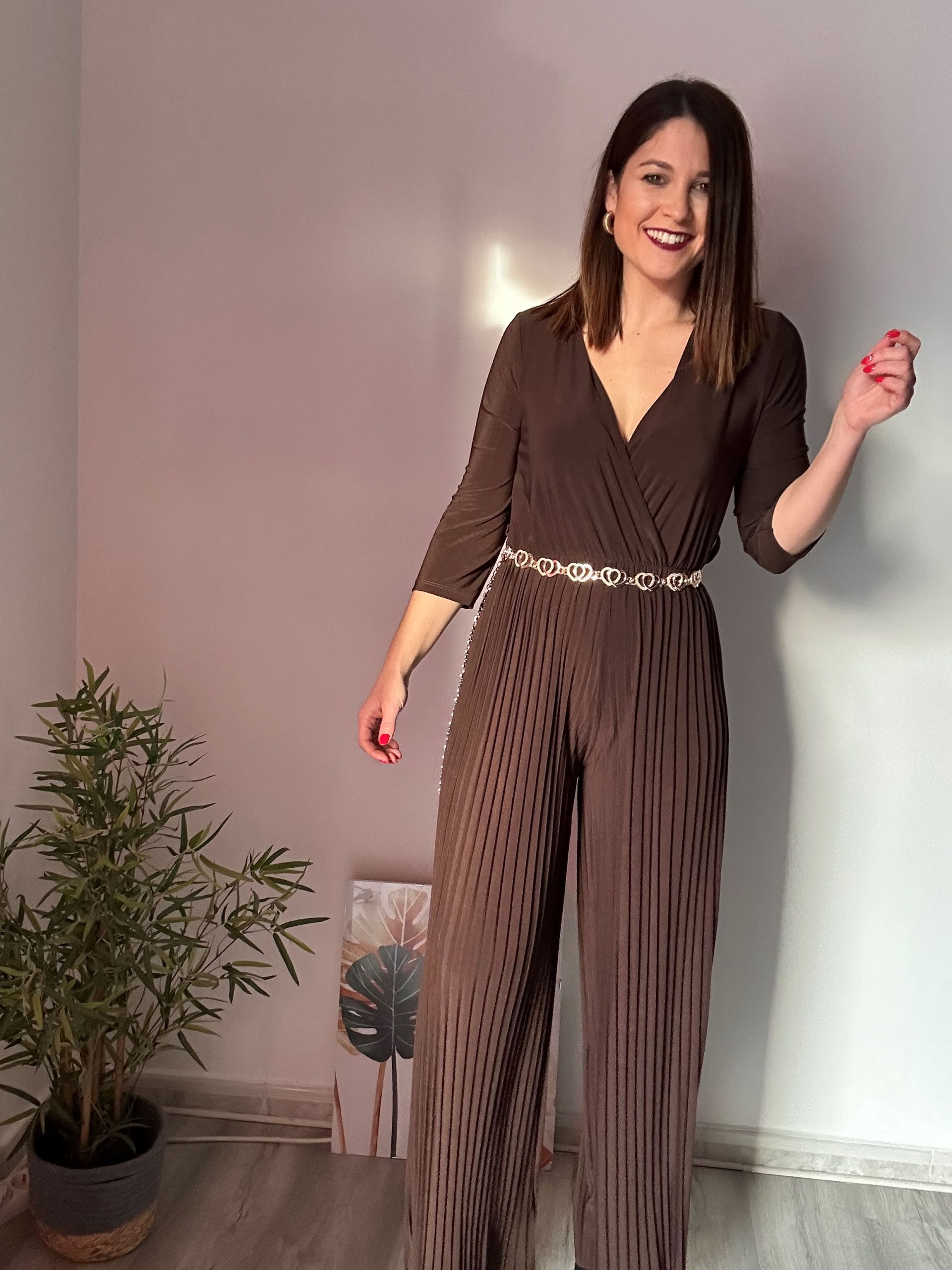 Mono plisado marrón 3