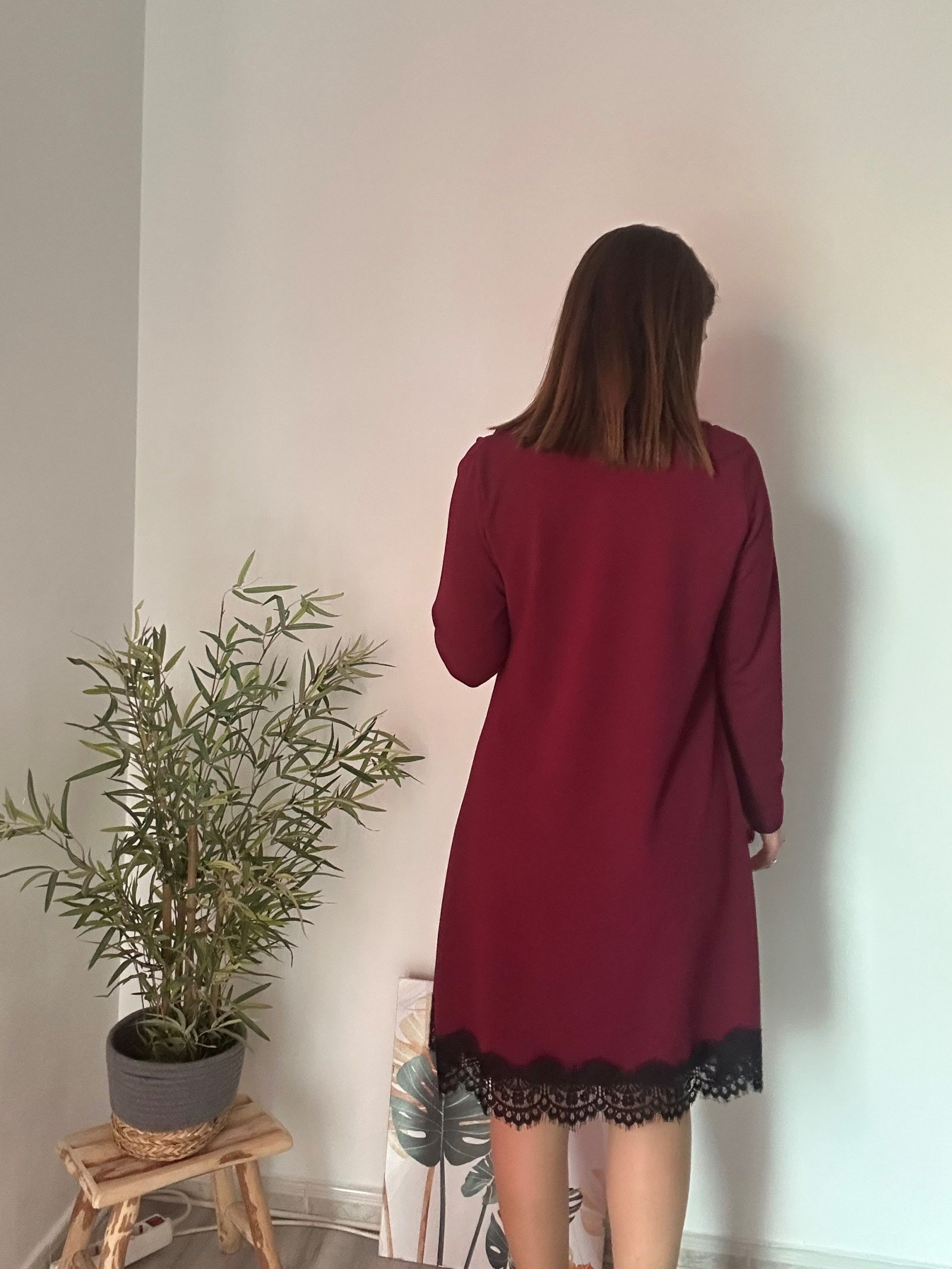 Vestido encaje burdeos 5