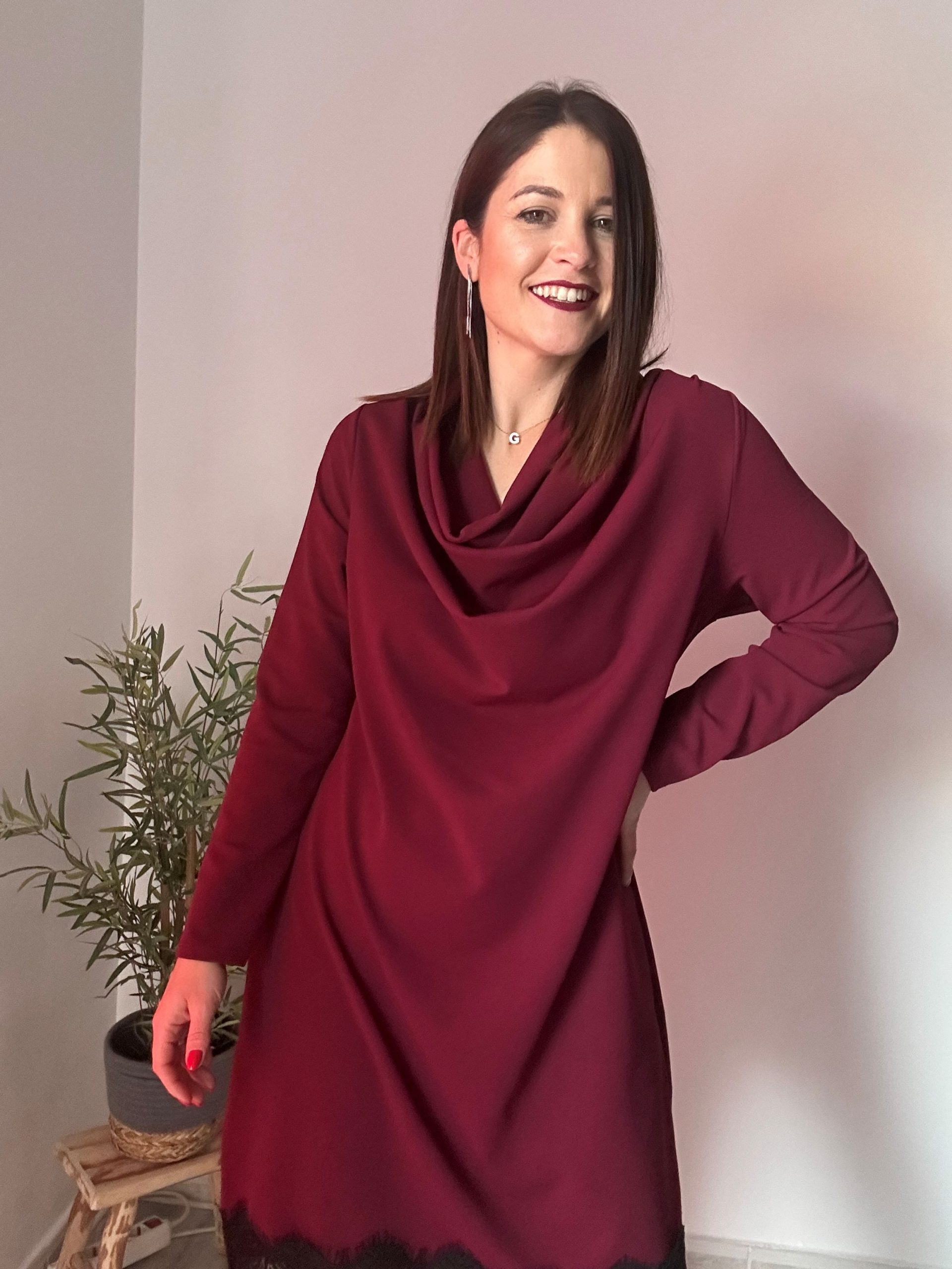 Vestido encaje burdeos 7