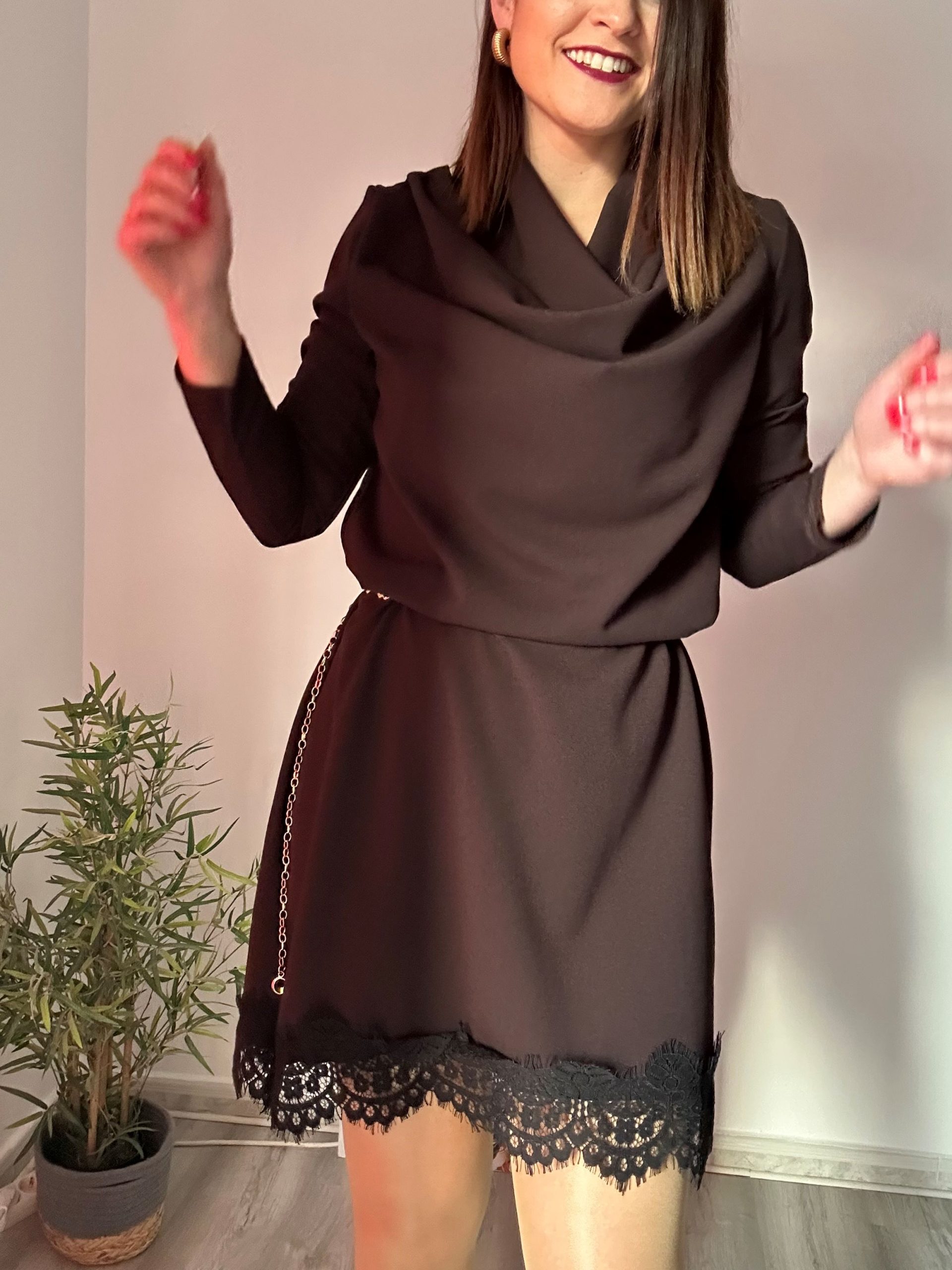 Vestido encaje marrón 3