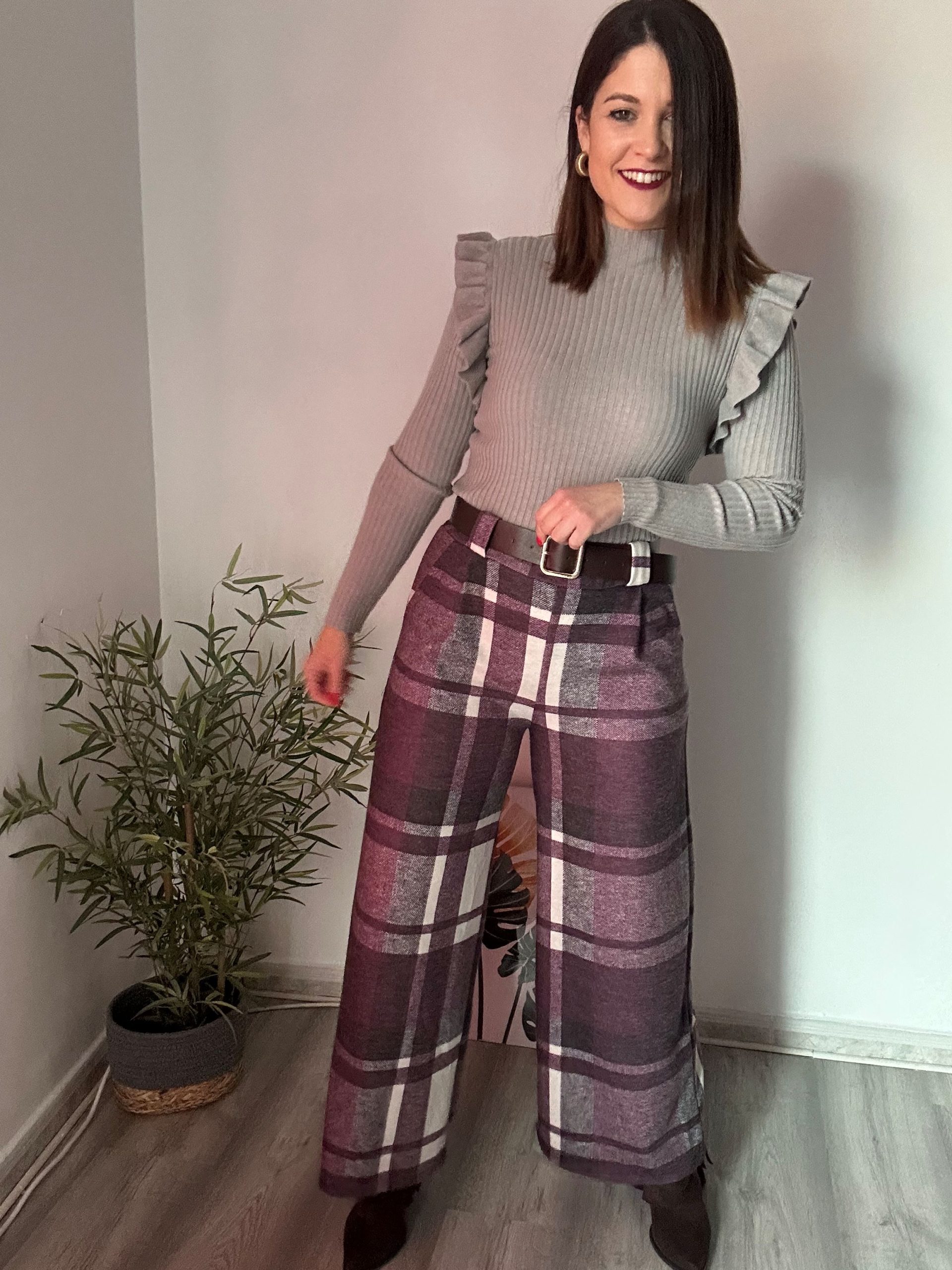 pantalón cuadros burdeos 1