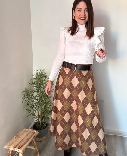 Falda ante rombos