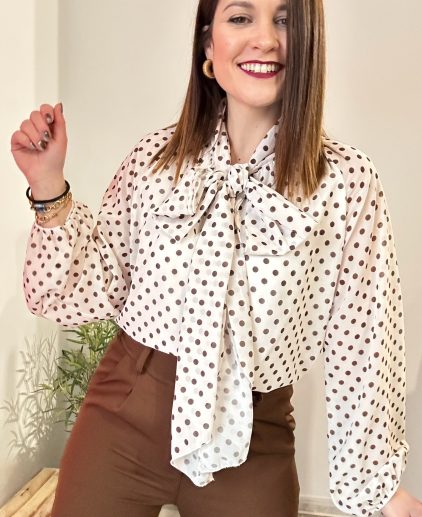 Blusa lunares marrón