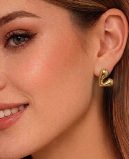 Pendientes corazón dorado