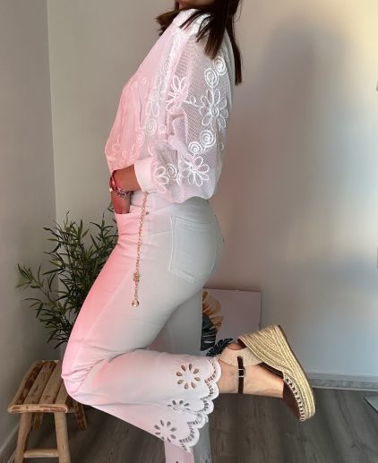 Vaquero blanco troquelado