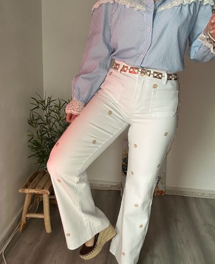 Vaquero bordado blanco