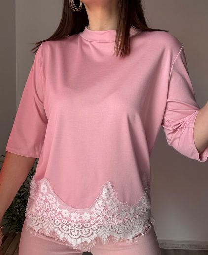 Camiseta rosa encaje