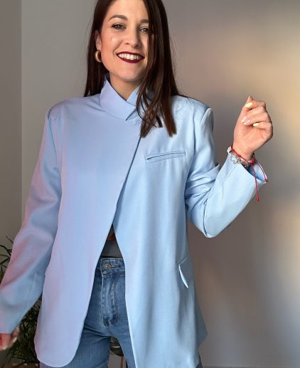 Blazer cruzada azul