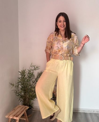 Pantalón ancho amarillo