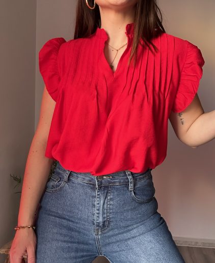 Blusa Roja escote a pico