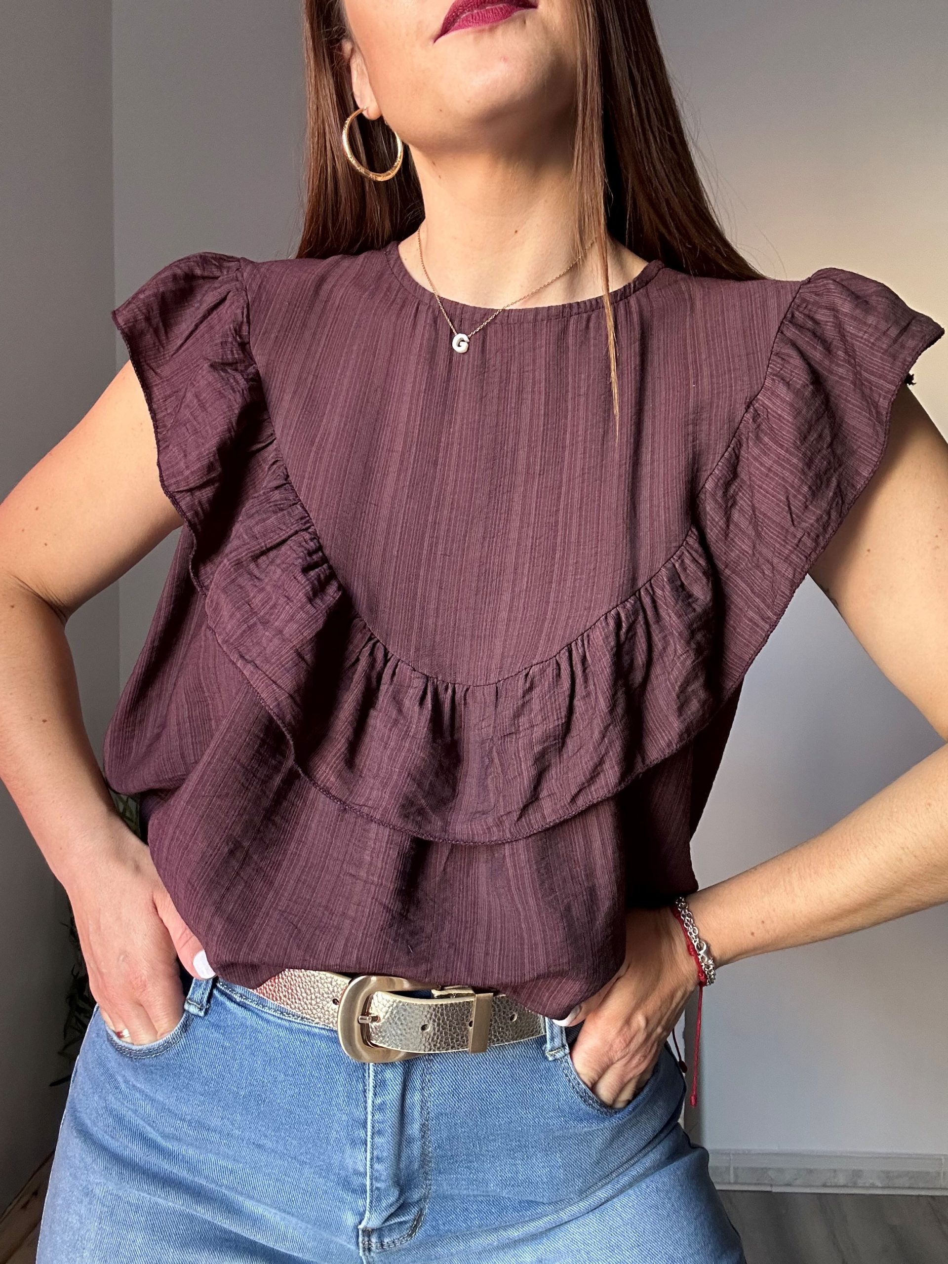Blusa berenjena volante 2