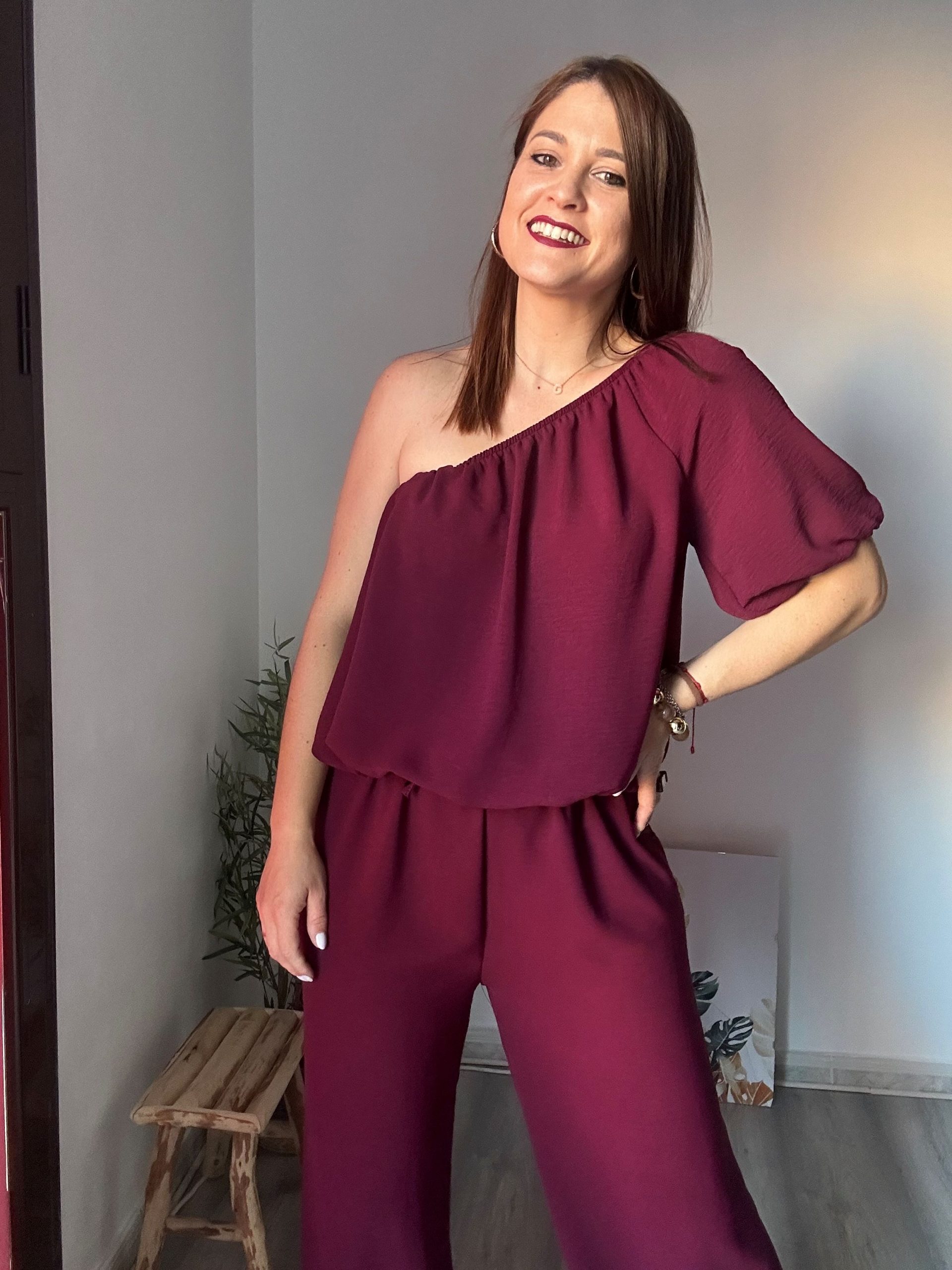 conjunto burdeos 4