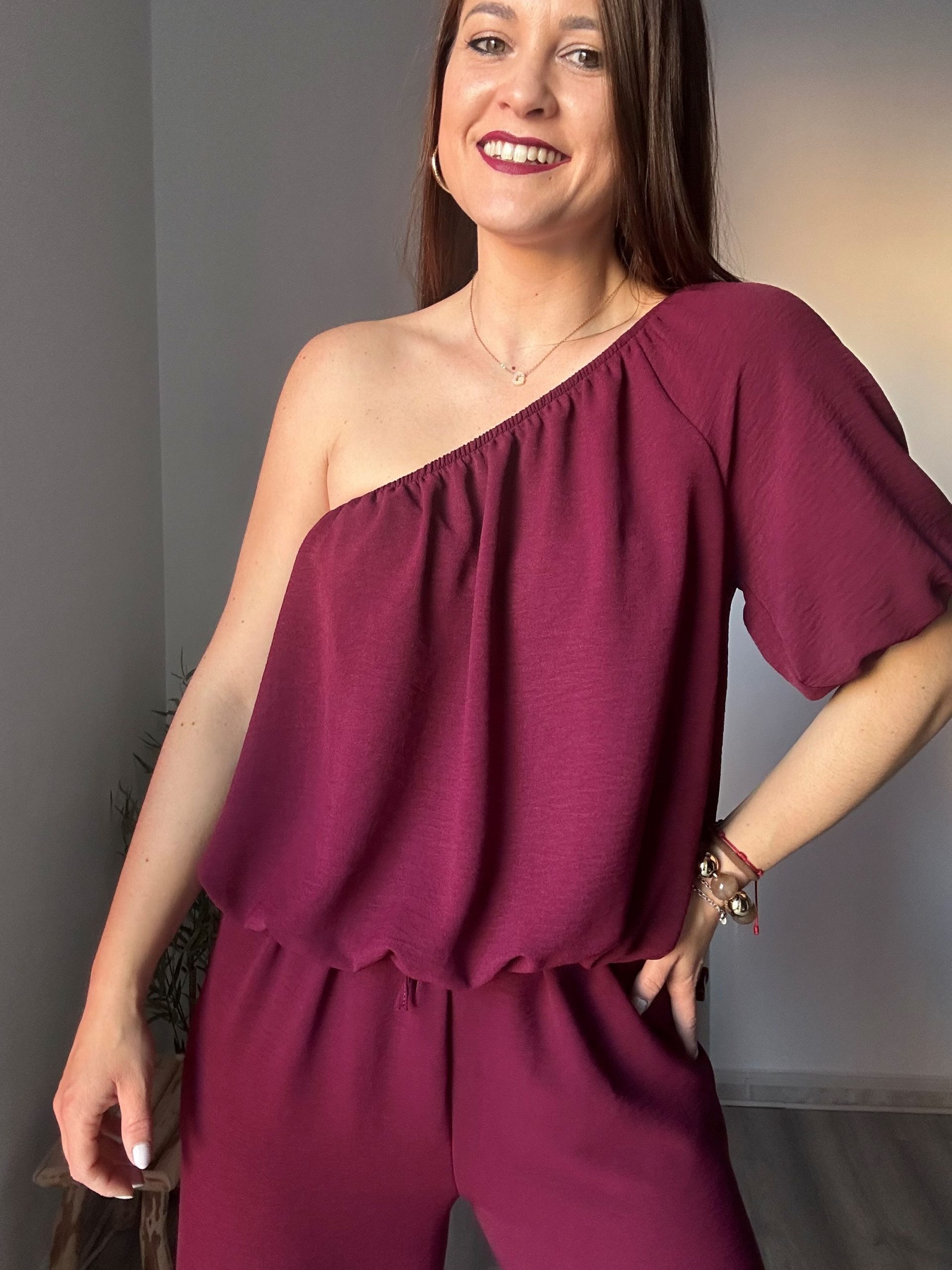 conjunto burdeos 7