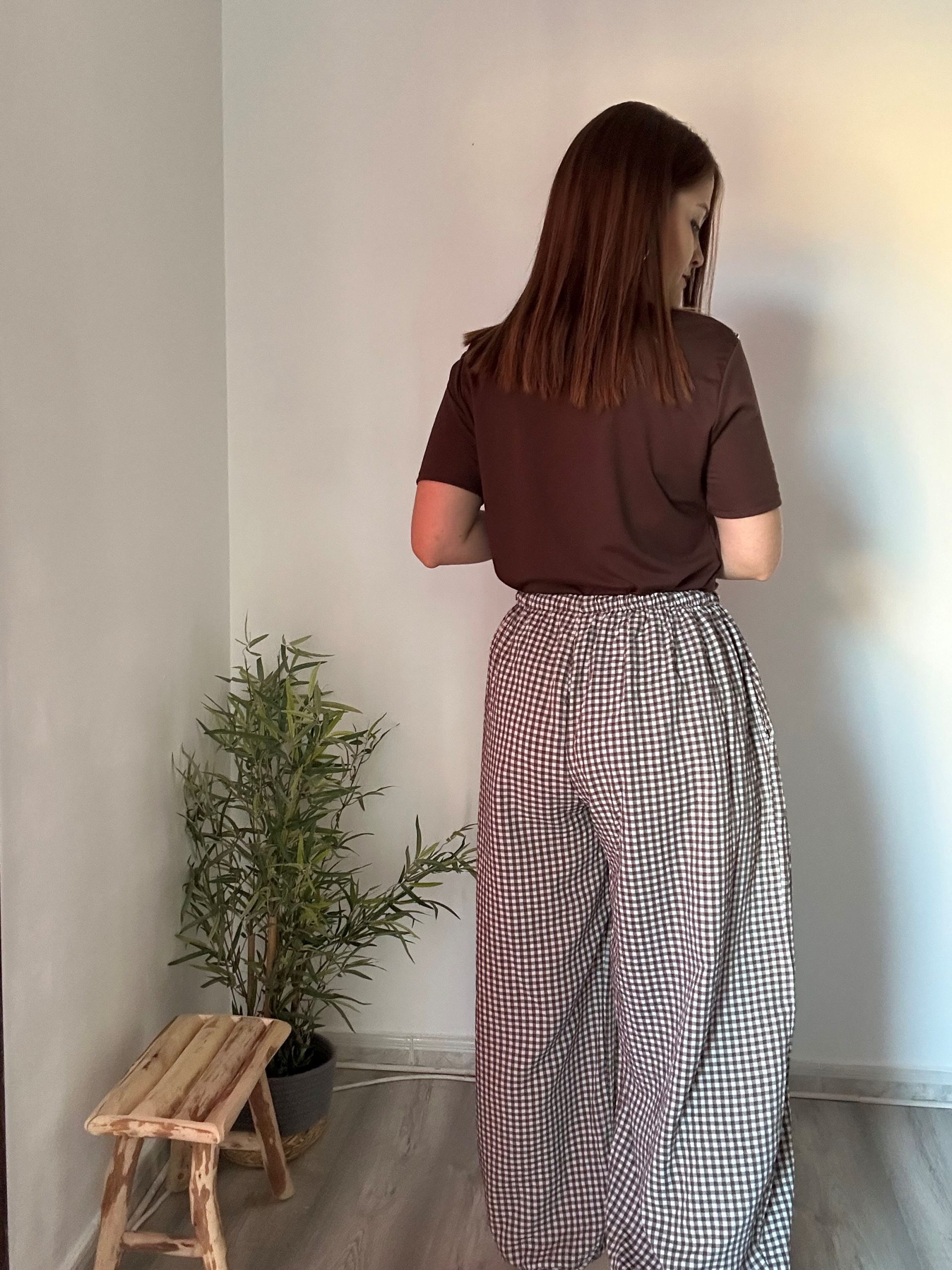 pantalón vichy marrón 4