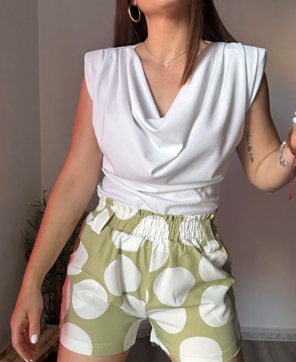 Shorts verdes lunares