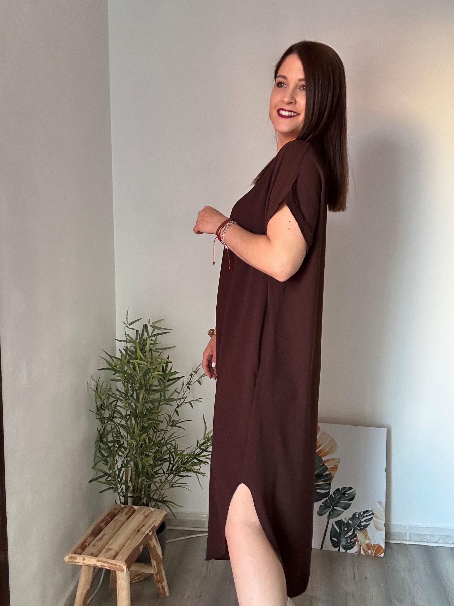 vestido recto marrón 2