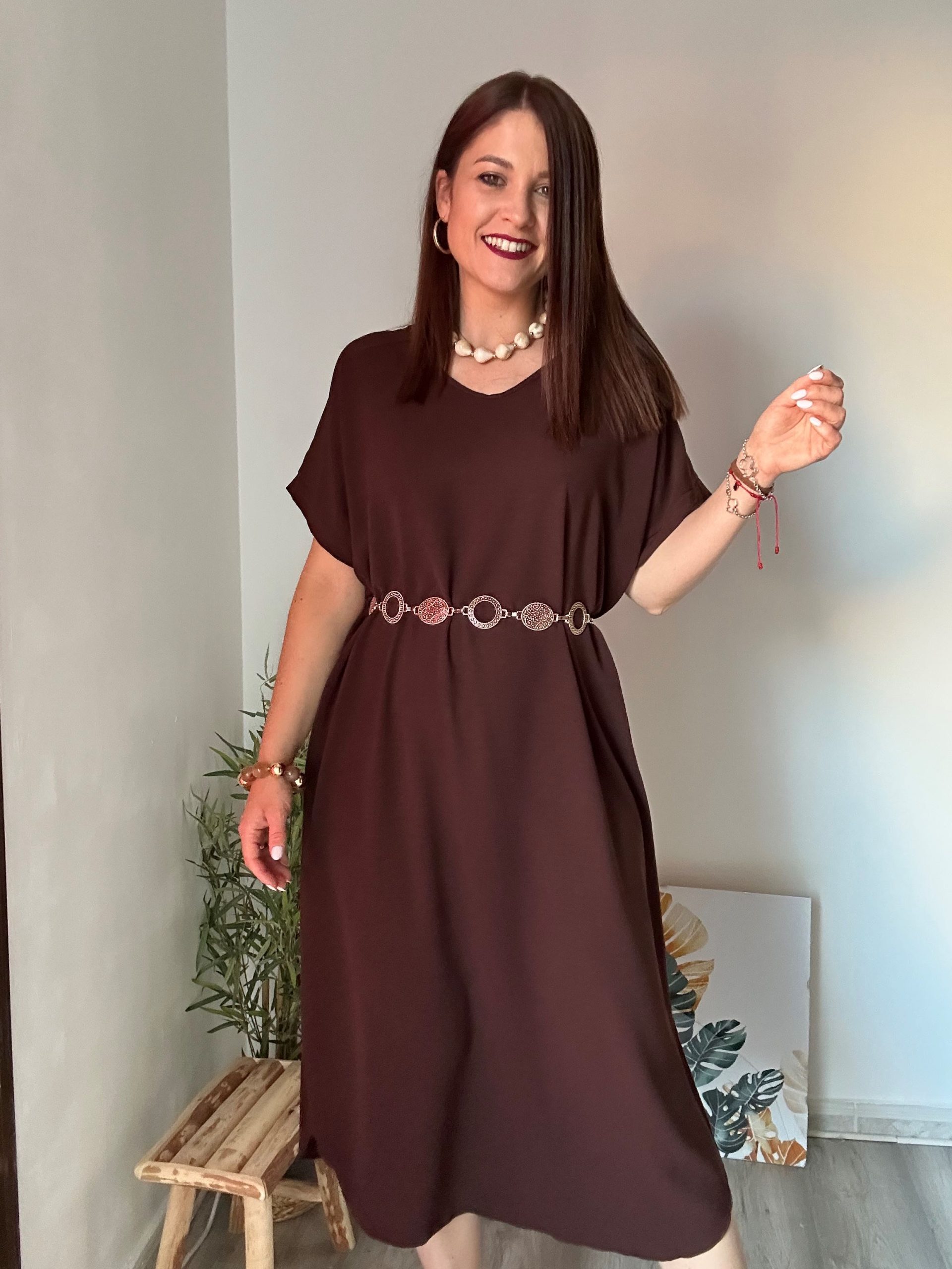 vestido recto marrón 6